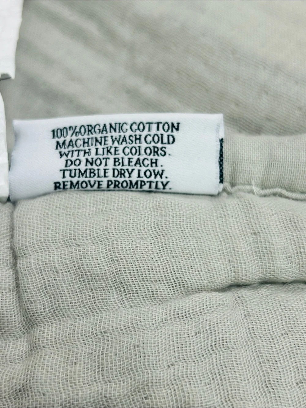 QUINCE Organic Airy Gauze Dream Quilt King/Cal King Fog Grey 8432